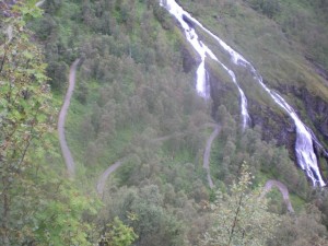 The very steep "Myrdalssvingane"